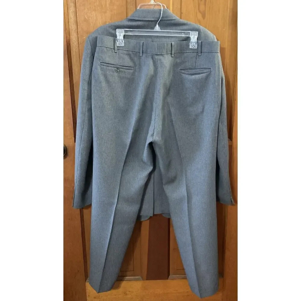 Levi's Action Mens Vtg Suit Sz 44L 36X30 Gray‎ Pinstripe 70s Retro Single Vented